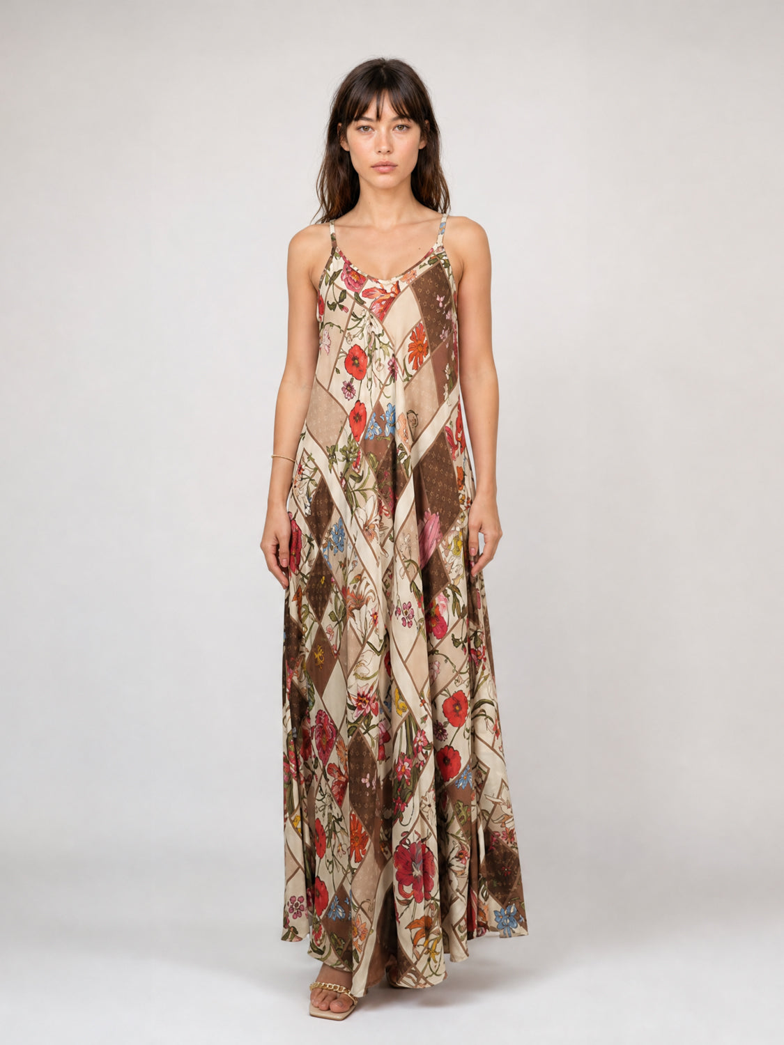 Robe longue satinée à bretelles imprimé floral KD7505VS-39