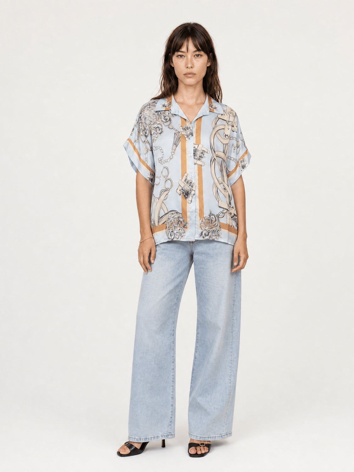 Chemise satinée fluide KD9119VS-10