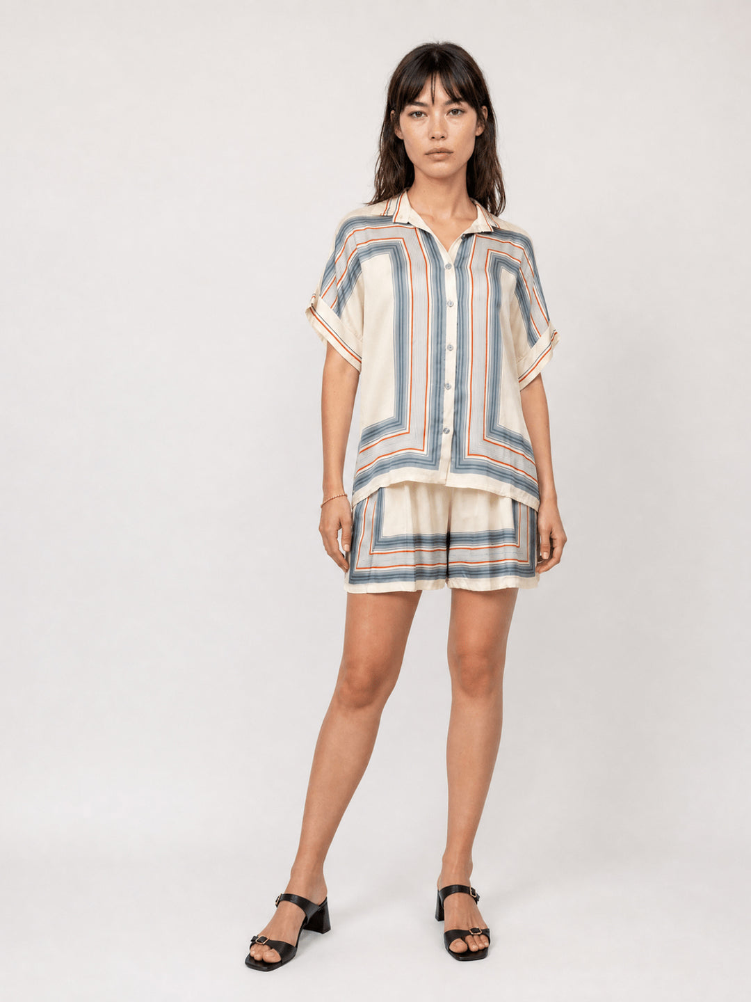 Chemise satinée fluide KD9119VS-7