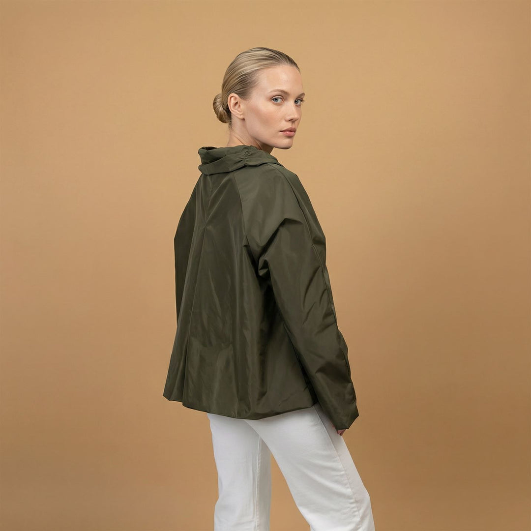Waterproof jacket with structured stand-up collar - HM7294