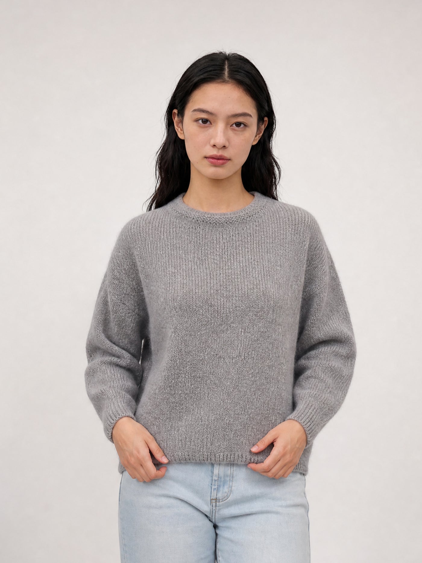 Pull duveteux en mohair mélangé à col rond – MCL23573