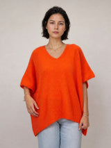 Pull ample en mohair à col V et ligne souple – MCL24036