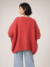 Pull ample en mohair à col V et ligne souple – MCL24036
