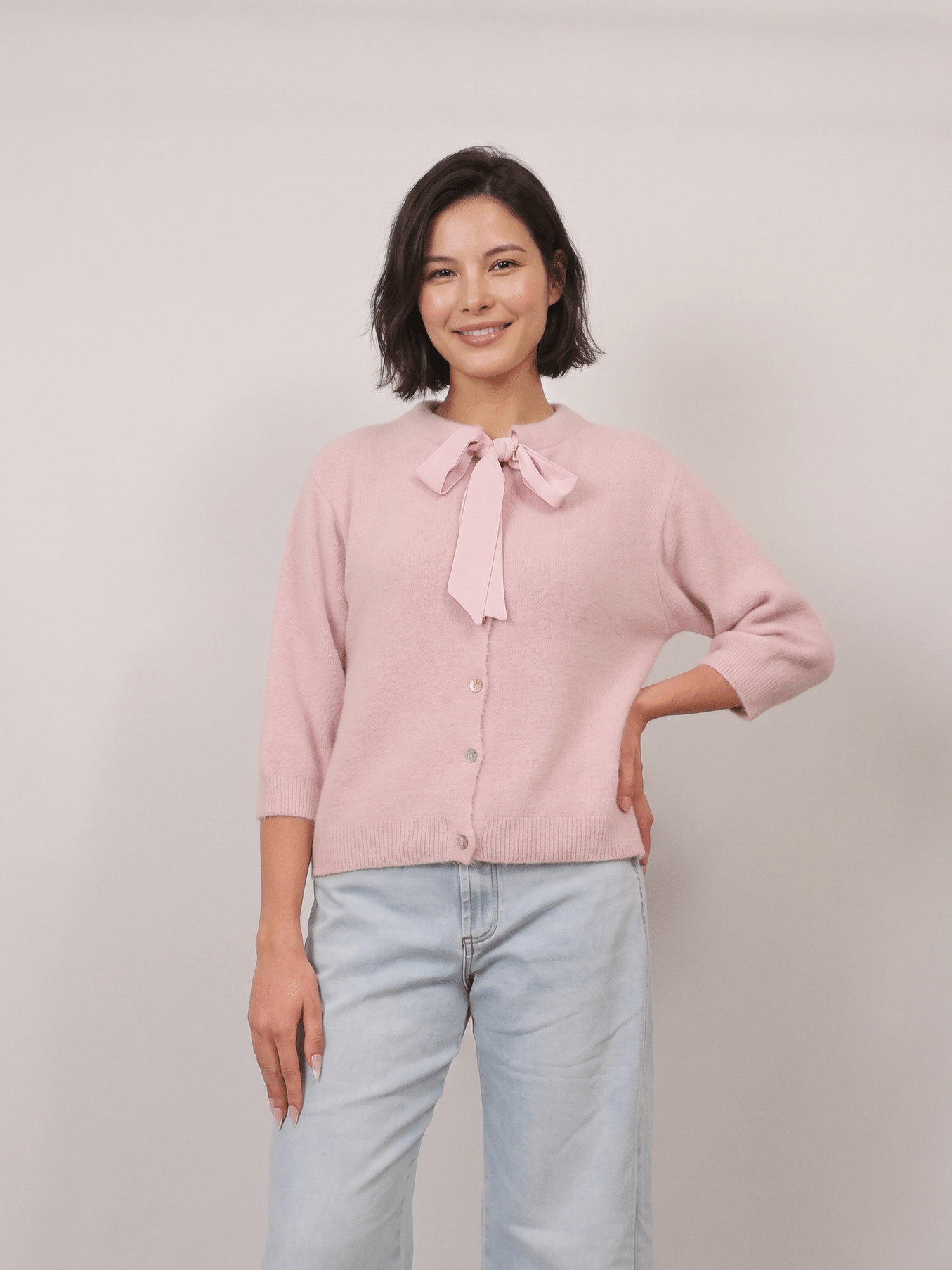 Gilet en maille douce à l’angora avec nœud – MCL26521