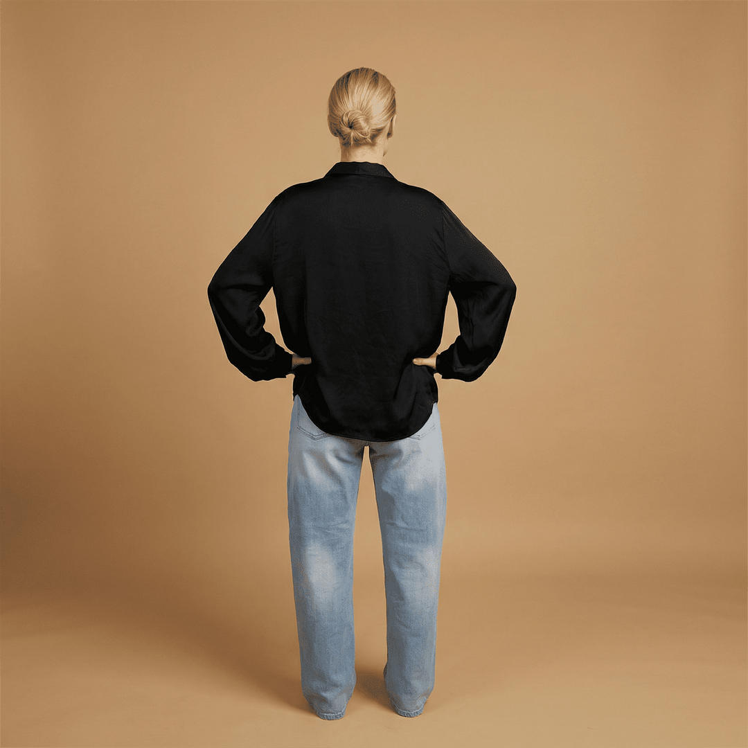 Blouse fluide drapée col foulard – MF55793