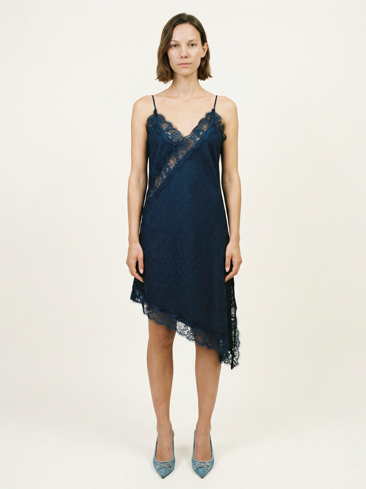 Robe fine bretelles mf56069