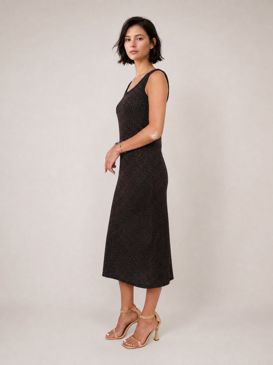 Robe longue en maille à imprimé léopard MF56645