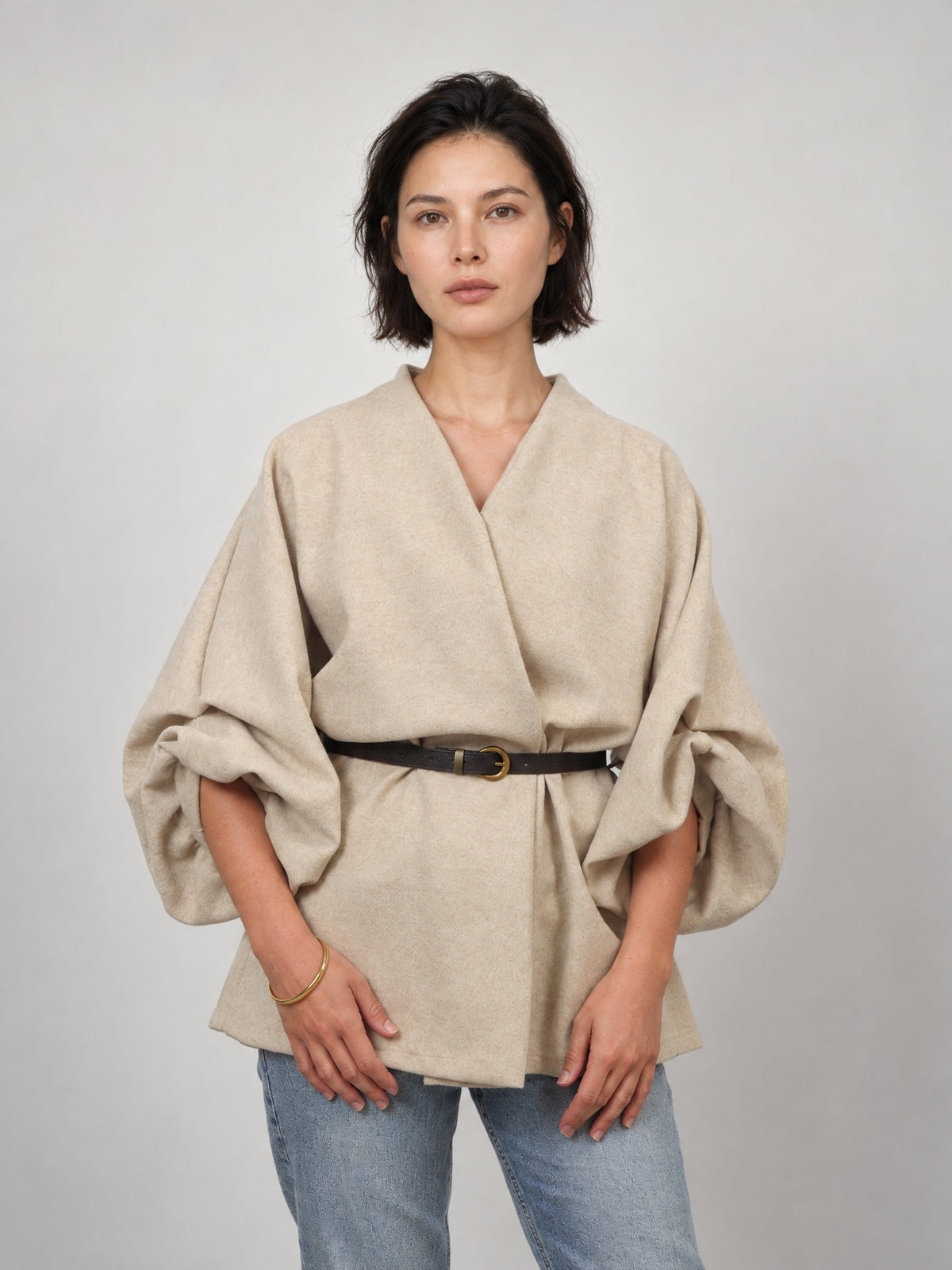 Manteau souple à manches amples et ceinture – MF56792