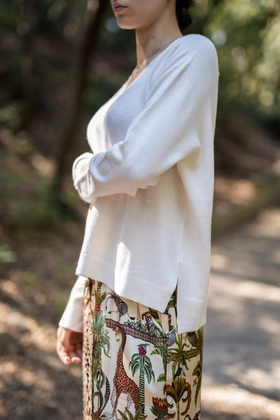 V-Neck Sweater YF56007