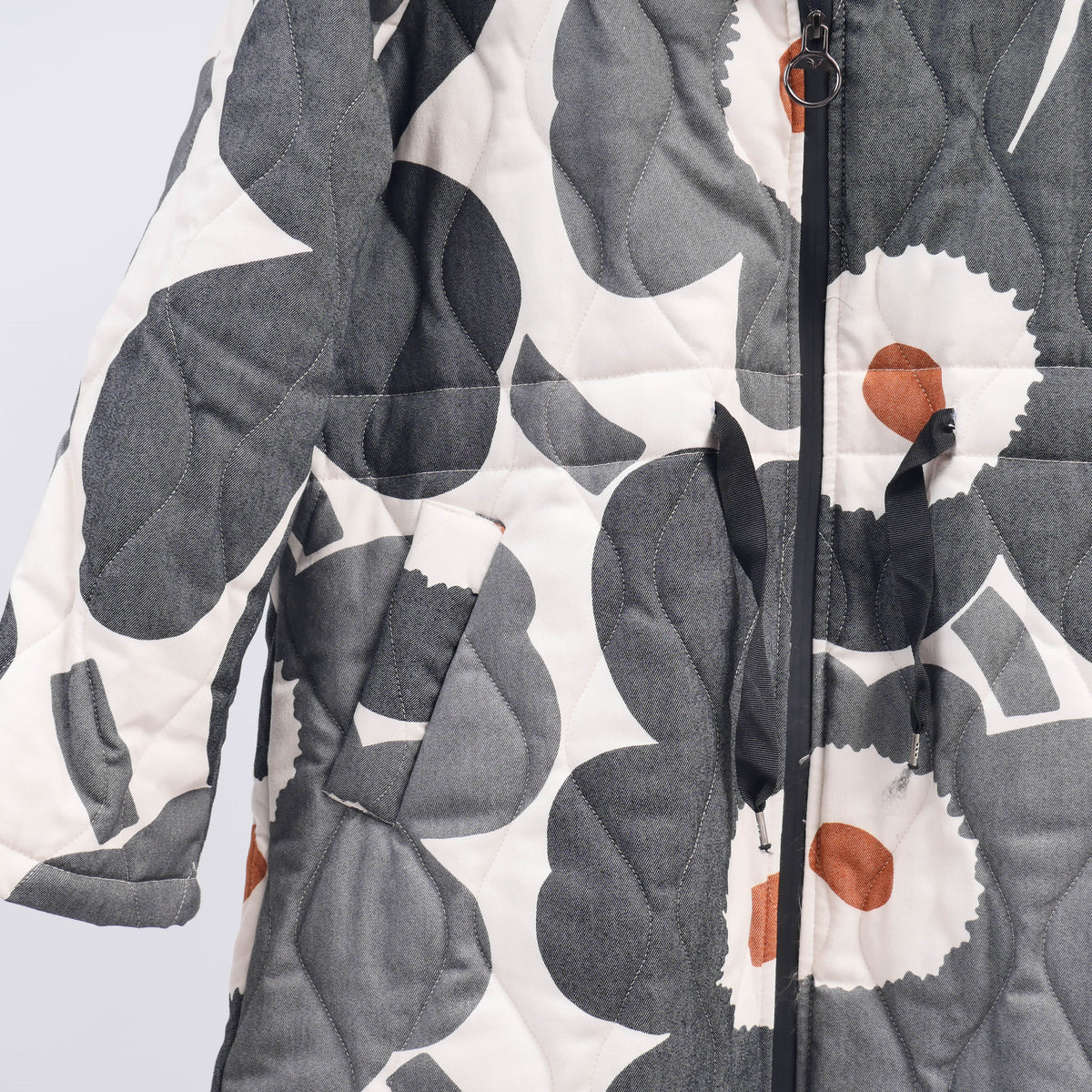 Hm3392 long quilted patterned coat