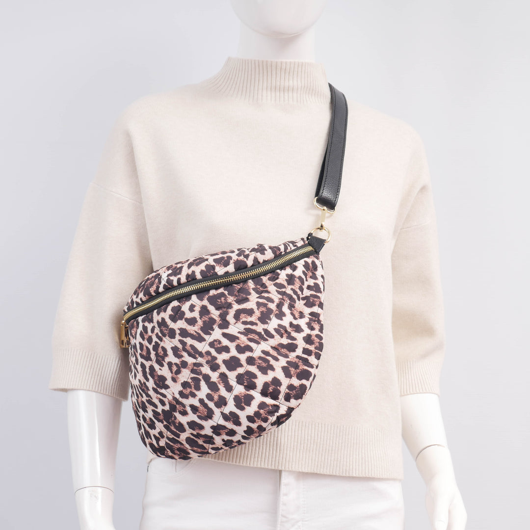 Quilted Banana Bag with Leopard Print HJD71607