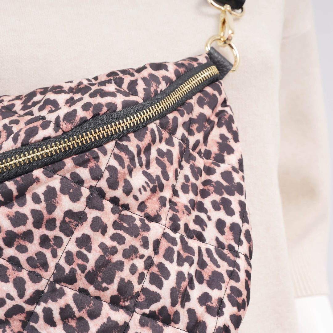 Quilted Banana Bag with Leopard Print HJD71607
