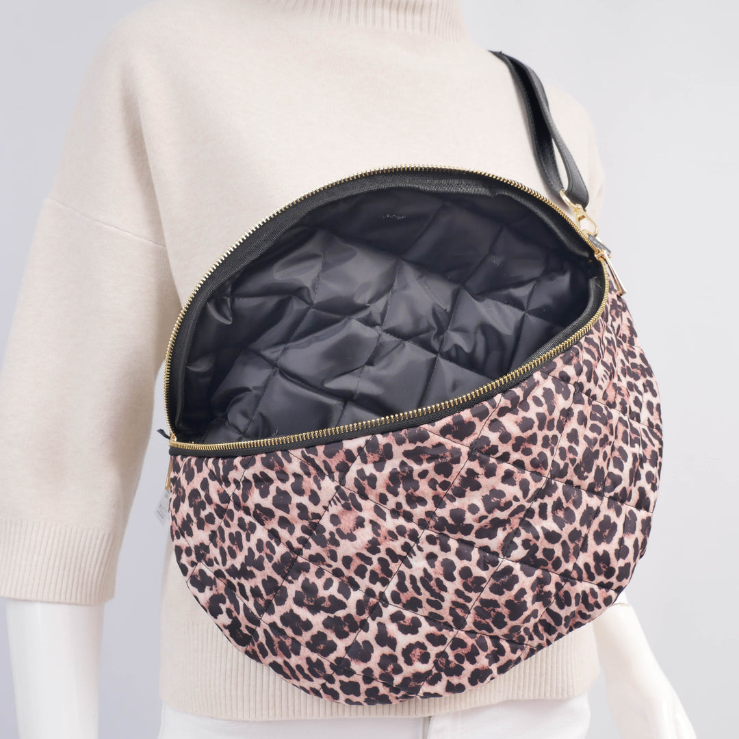 Quilted Banana Bag with Leopard Print HJD71607