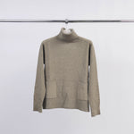 Load image into Gallery viewer, Turtleneck Sweater with Pockets HY36040
