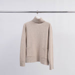 Load image into Gallery viewer, Turtleneck Sweater with Pockets HY36040
