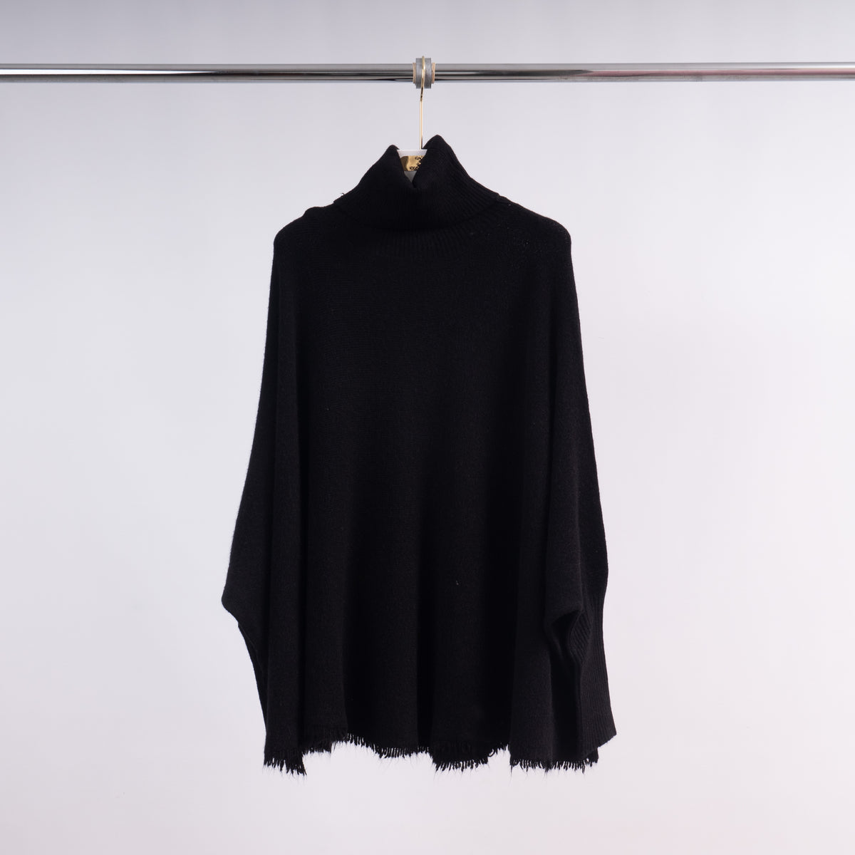 Oversized turtleneck sweater yf370173