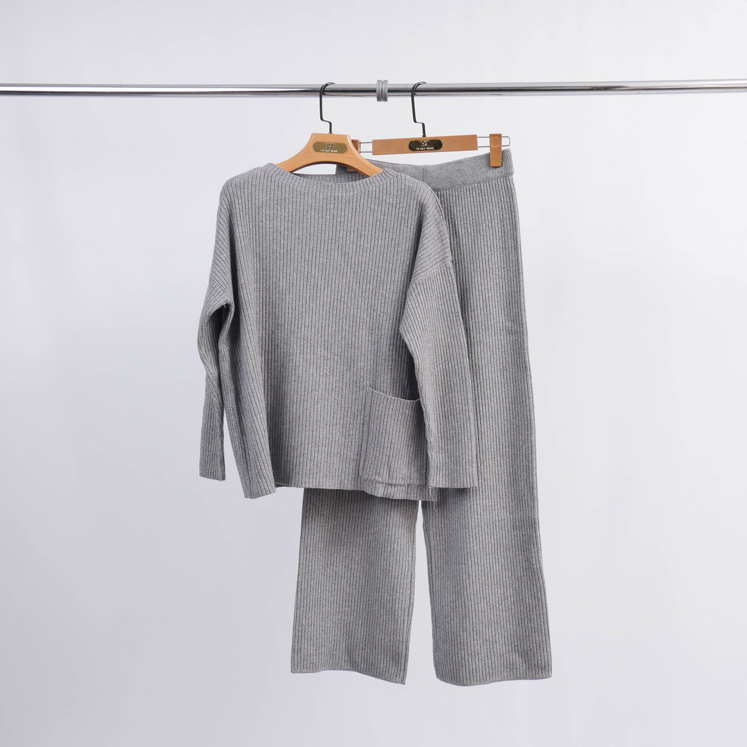 HY82031 Woolen Set