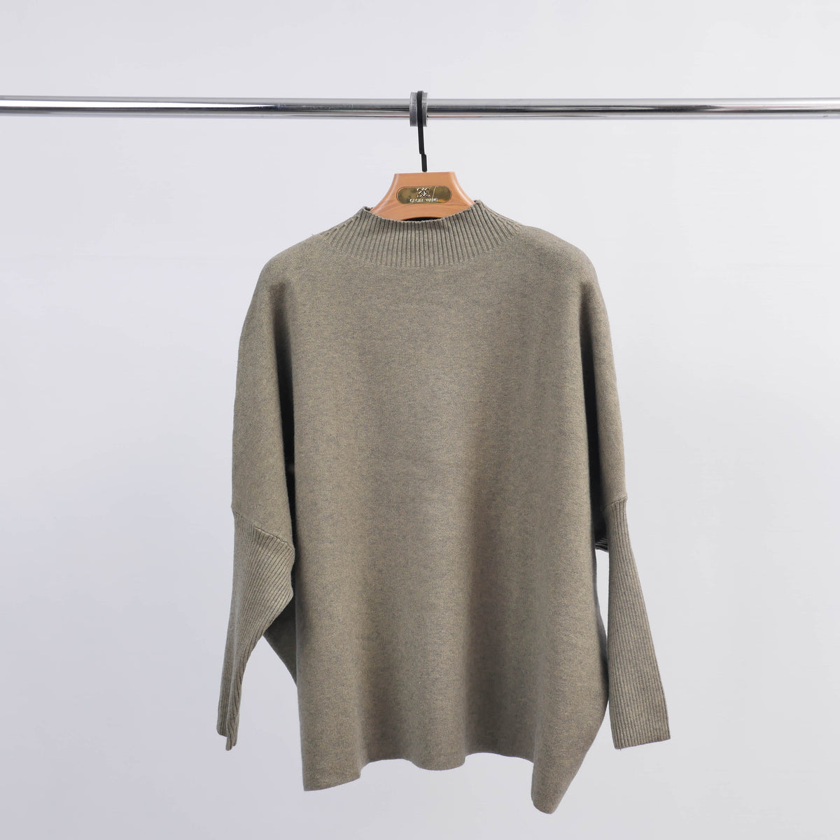 Pull col montant oversize hy86039