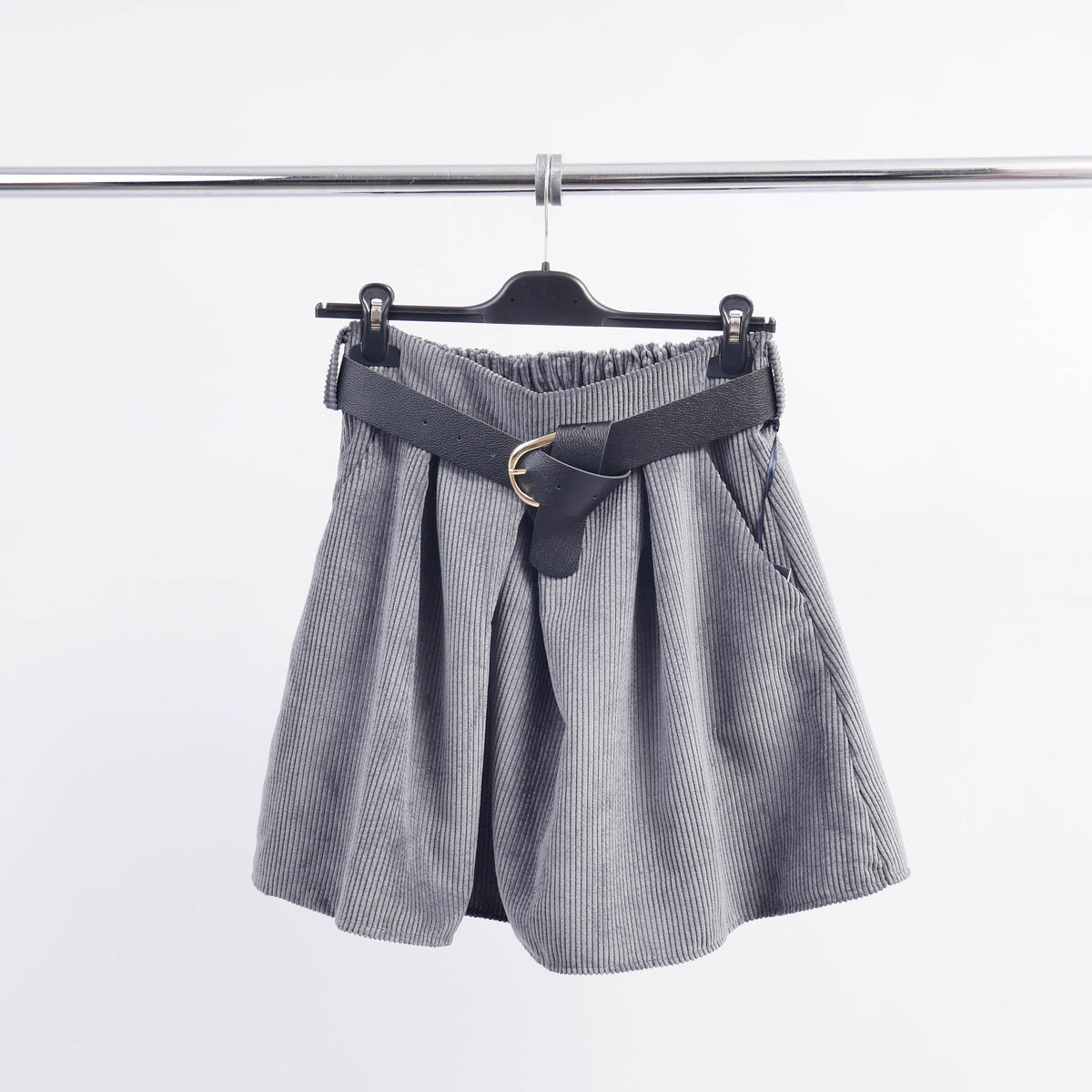 Short belted skirt tdm72824