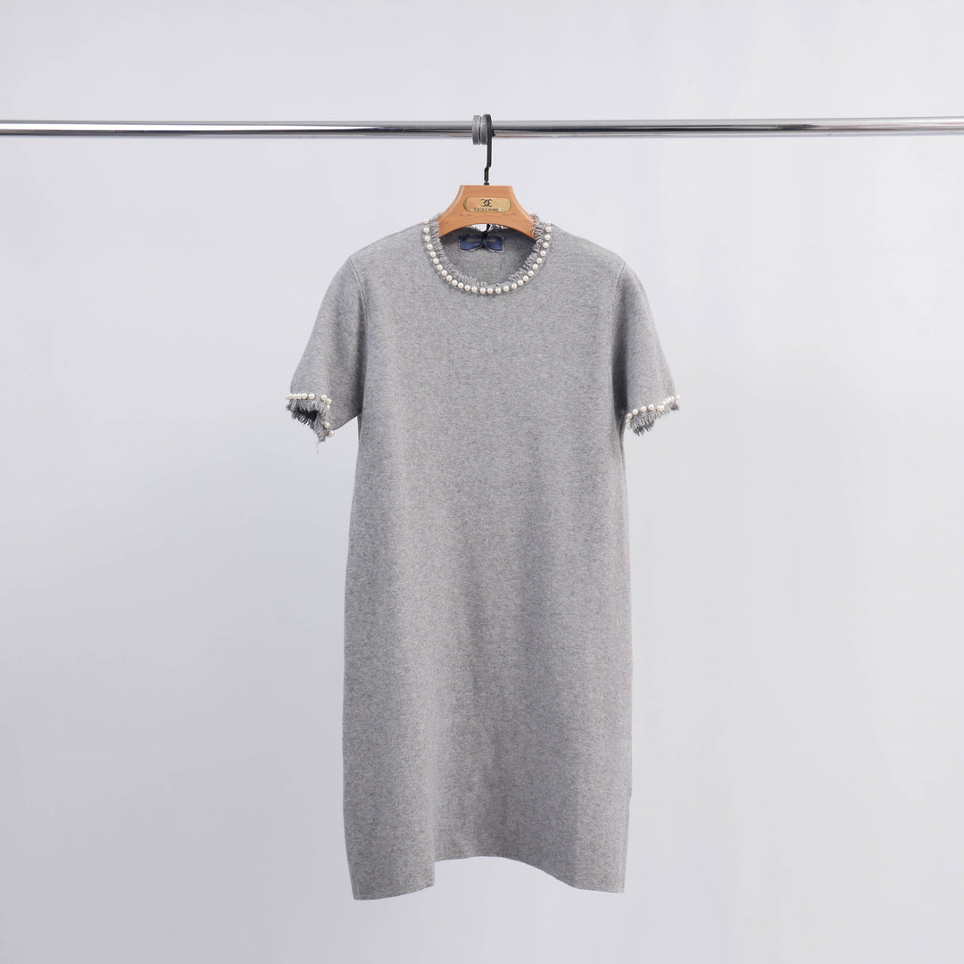 Robe Pull Col Rond Avec Perles HY30801