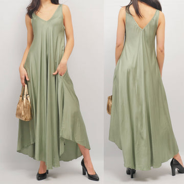 Robe longue fluide col V vert sauge – DS14196VS