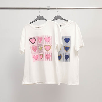 T-shirt motifs cœurs multicolores – CSS24020-1