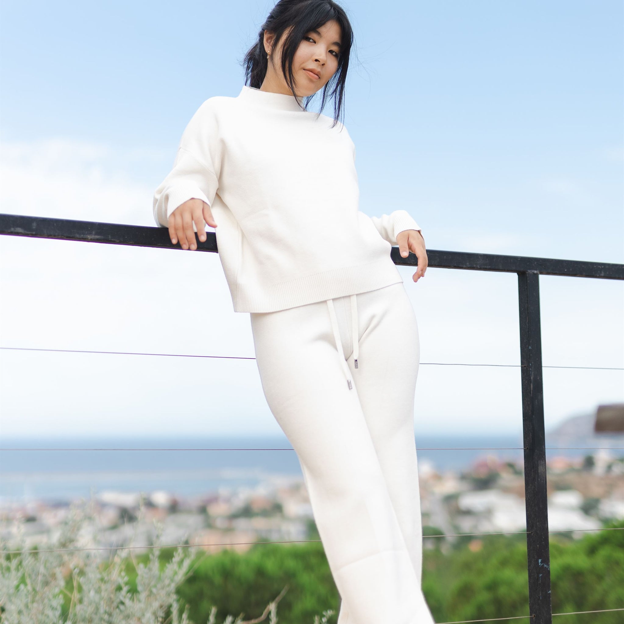 Ensemble Pull et Pantalon Confort Minimaliste HY2311