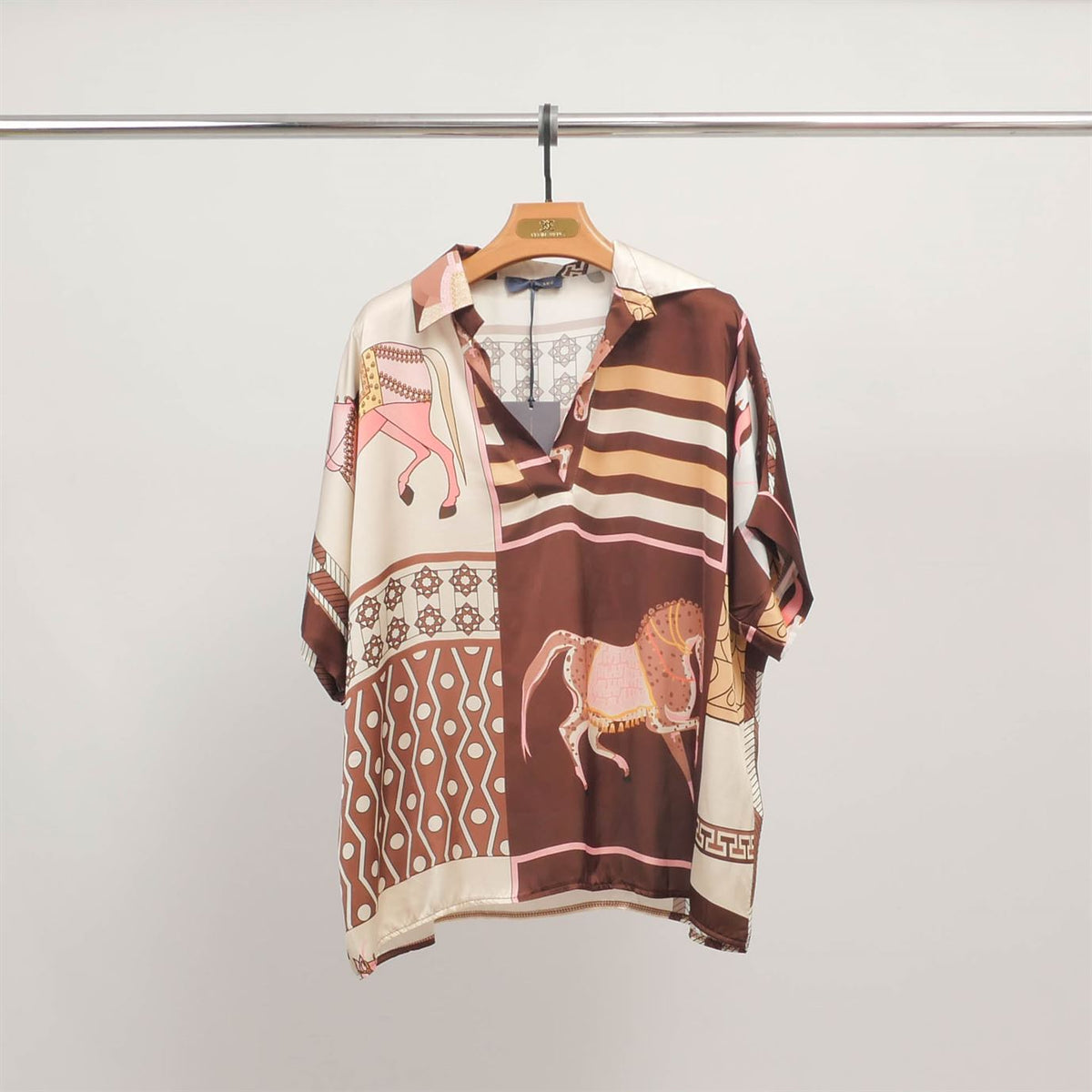 Oversized equestrian print shirt in viscose silk   kd7607vs 20