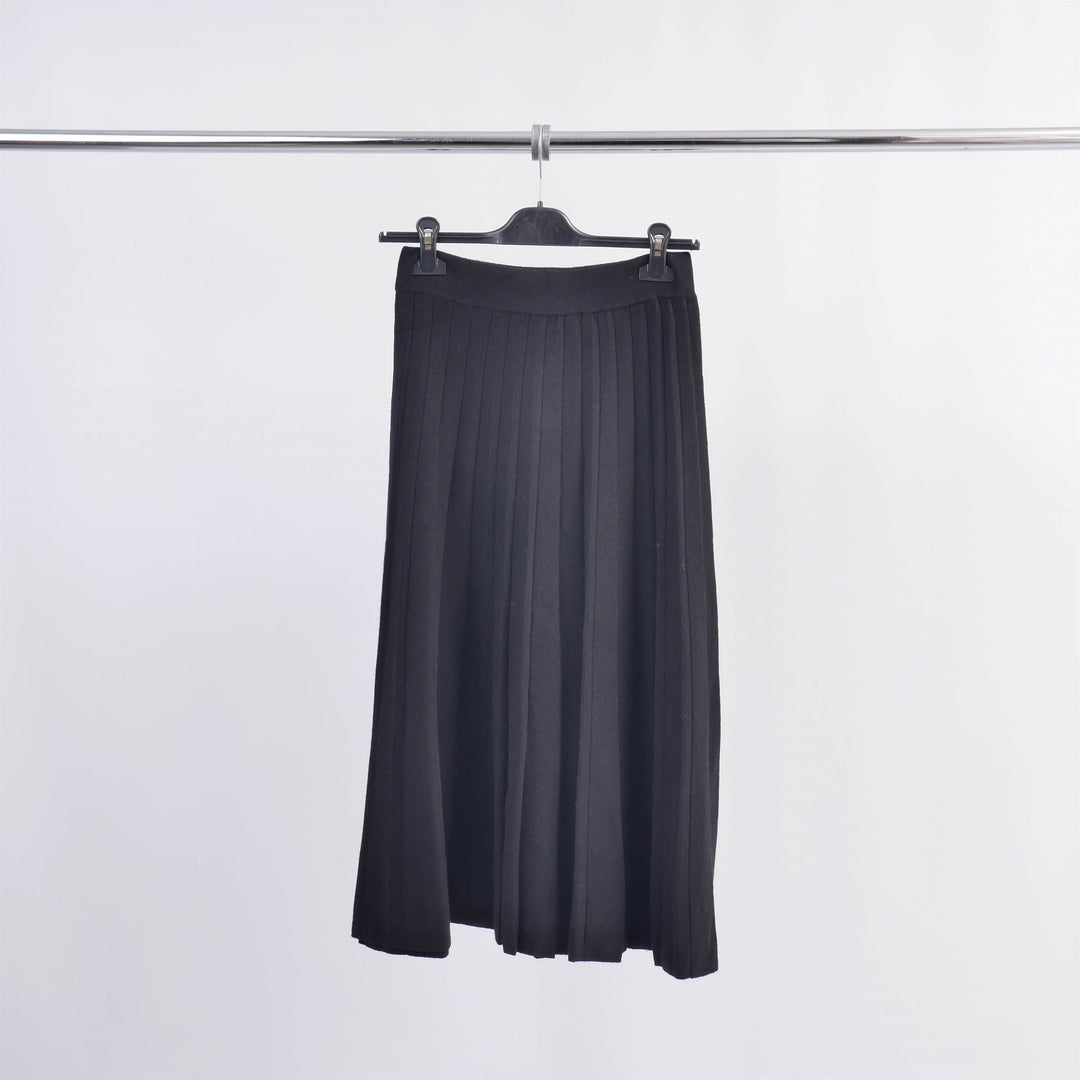 Midi-length pleated stretch knit skirt DSY9231