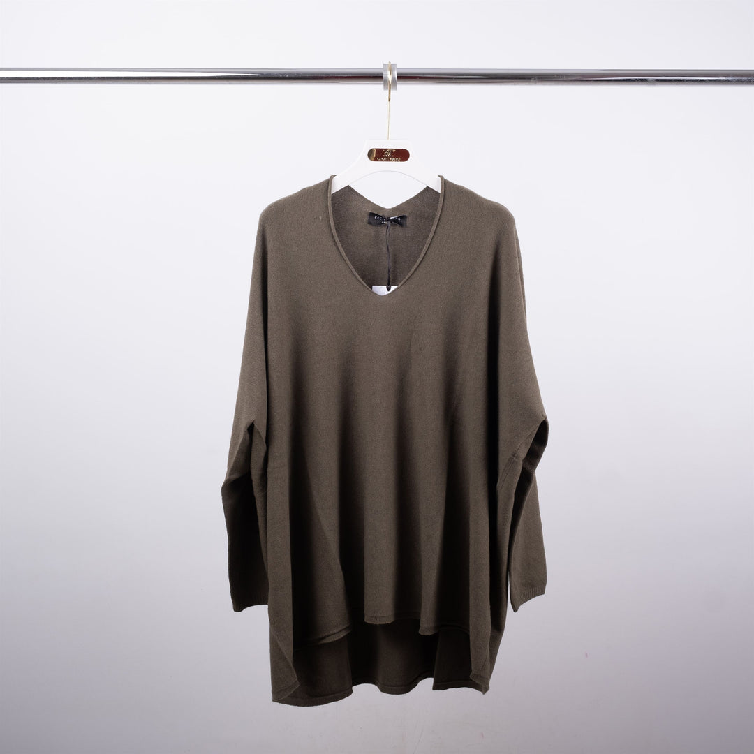 Oversized soft knit V-neck sweater YF12022