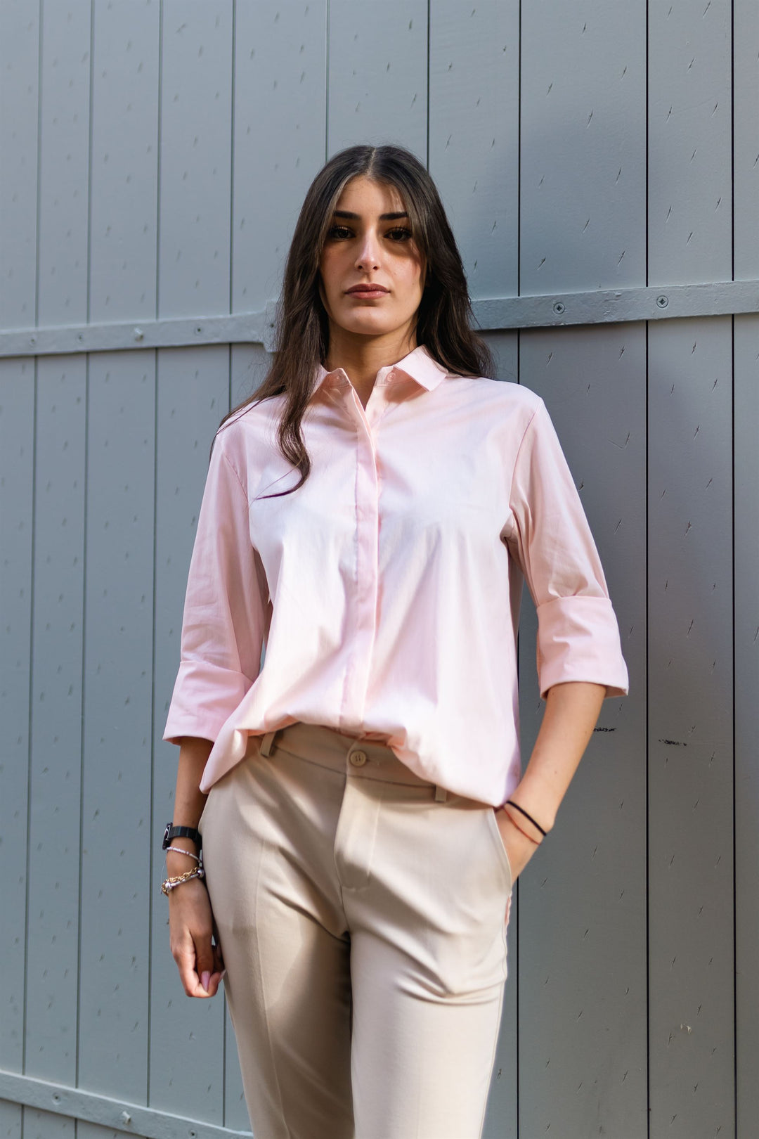 Oversized shirt with invisible placket 12550320