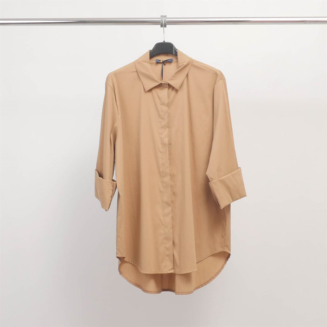 Oversized shirt with invisible placket 12550320