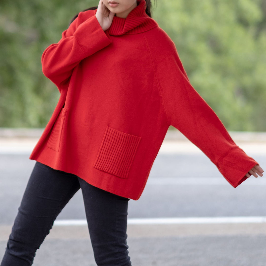 Oversized turtleneck sweater with ribbed pockets DSY8304