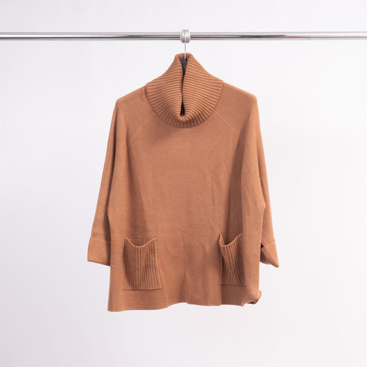Pull col roulé oversize avec poches côtelées DSY8304