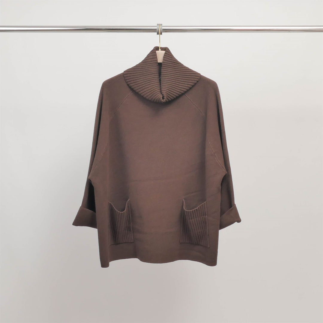 Oversized turtleneck sweater with ribbed pockets DSY8304