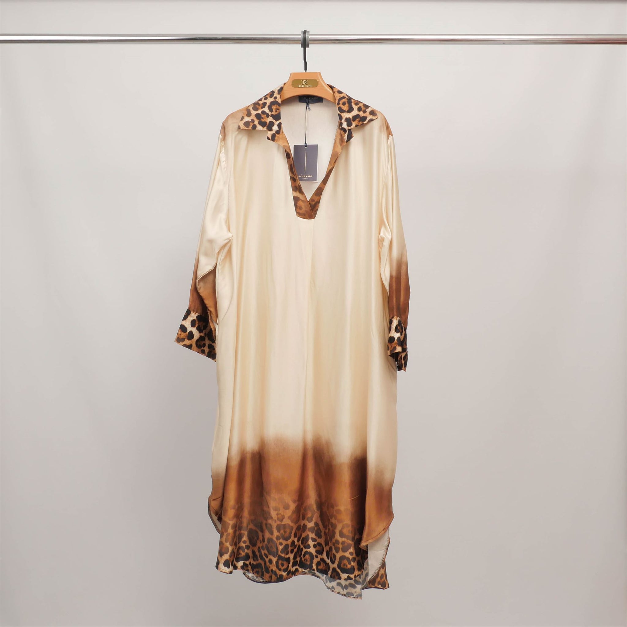 Robe fluide imprimée léopard KD6120VS-23