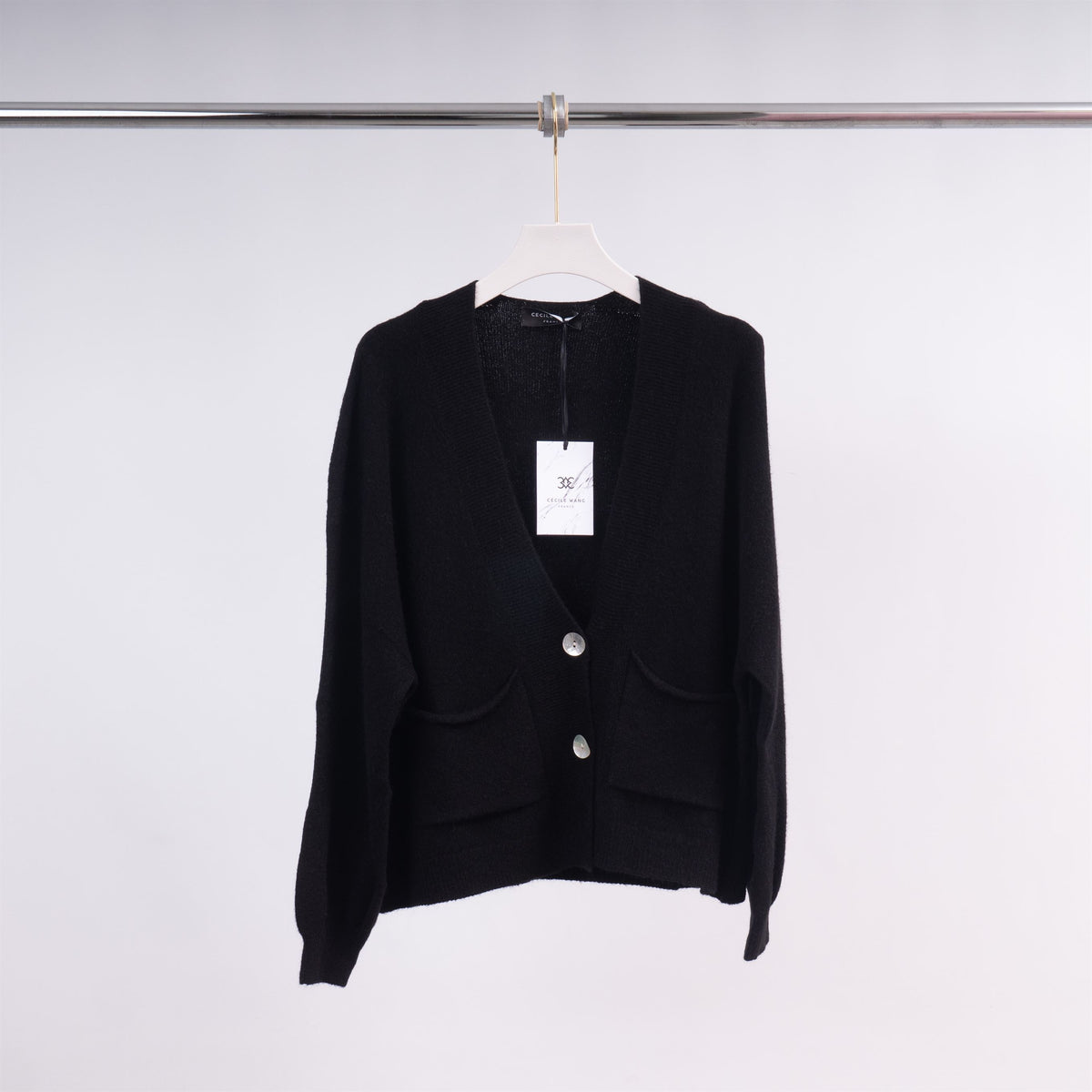 Soft knit vest with patch pockets yf57058