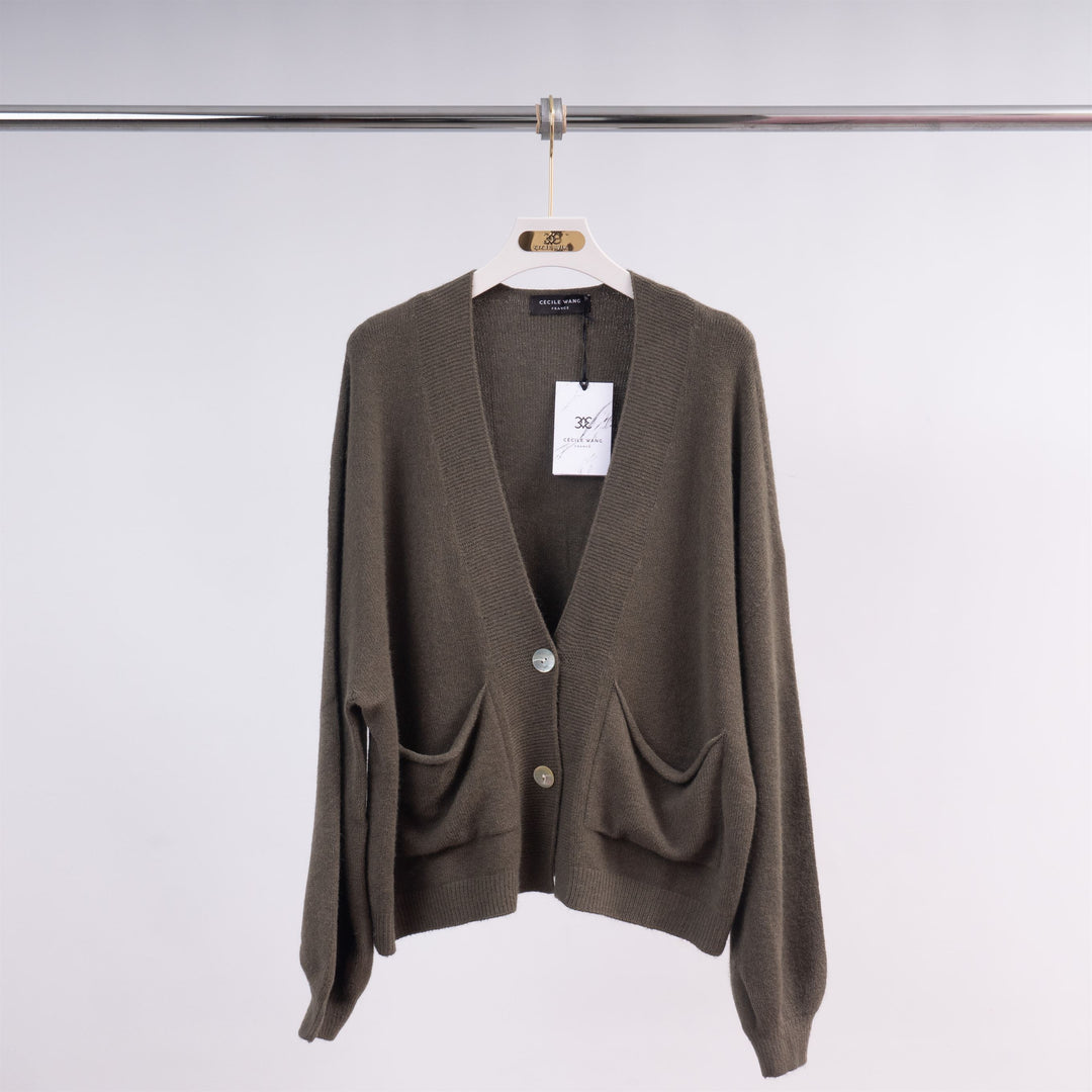 Gilet doux en maille à poches plaquées YF57058