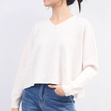 Pull col V ample en maille douce YF570539
