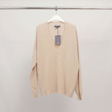 Pull col V droit en maille légère YF32016