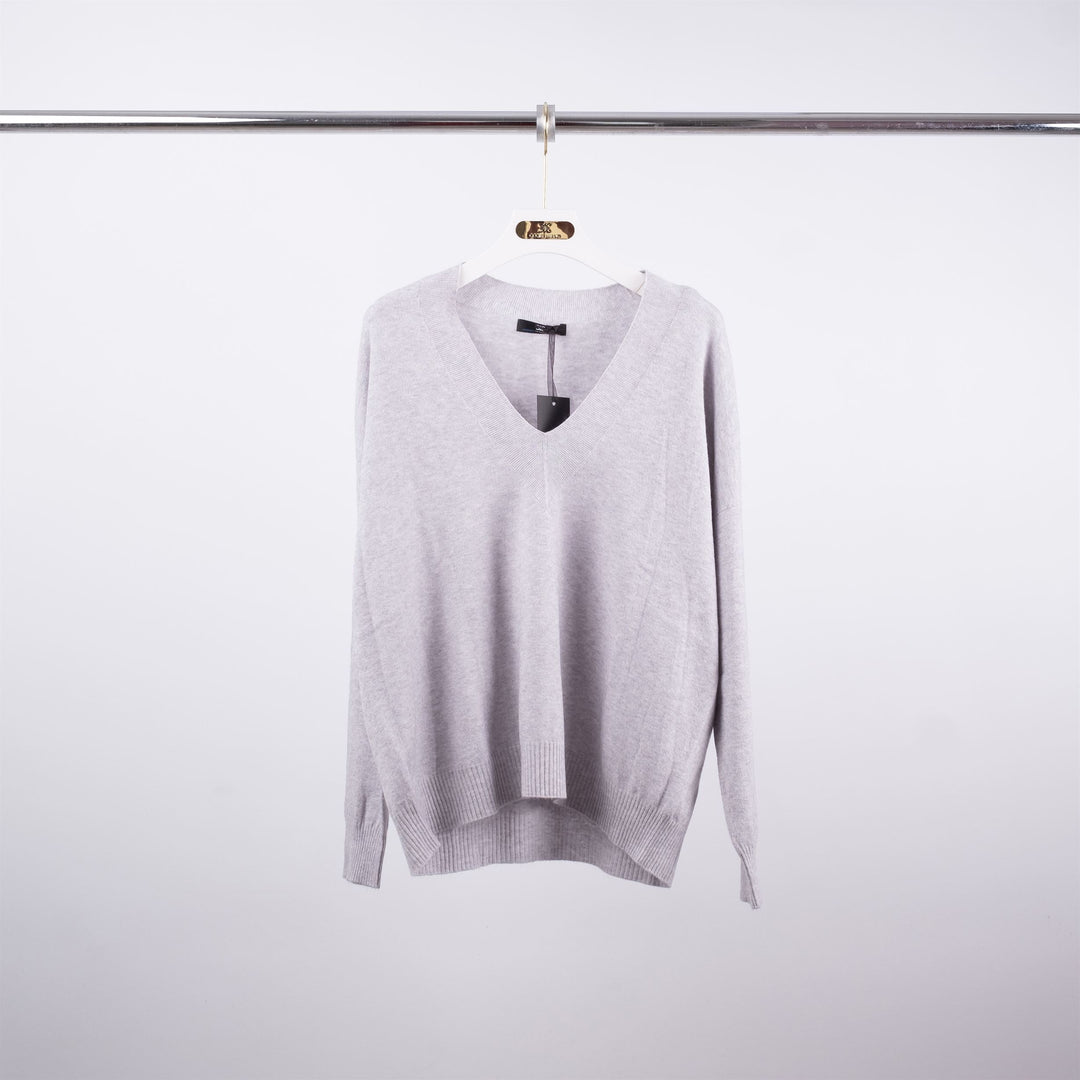 Straight V-neck lightweight knit sweater YF32016