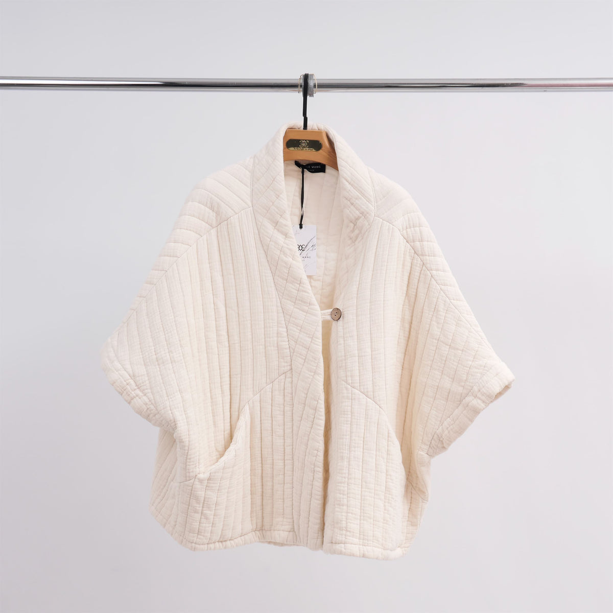 Short quilted jacket with short sleeves kd8018 2