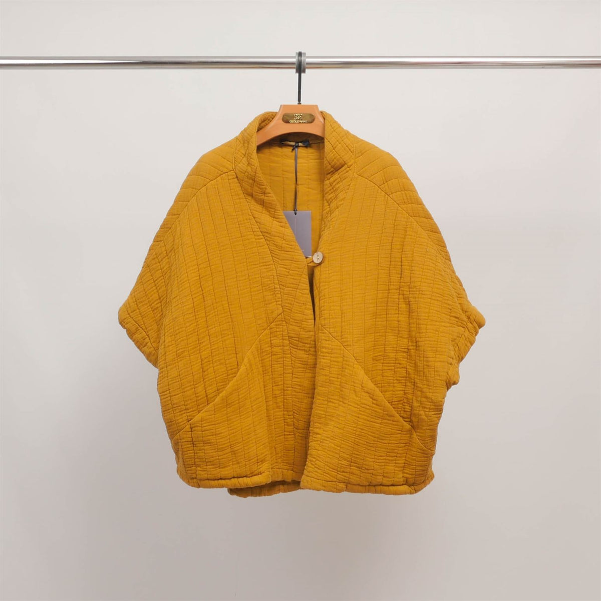 Short quilted jacket with short sleeves kd8018 2