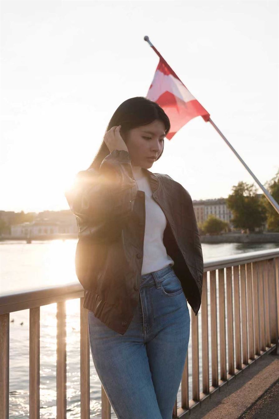 Veste matelassée en simili cuir chocolat MJ264035