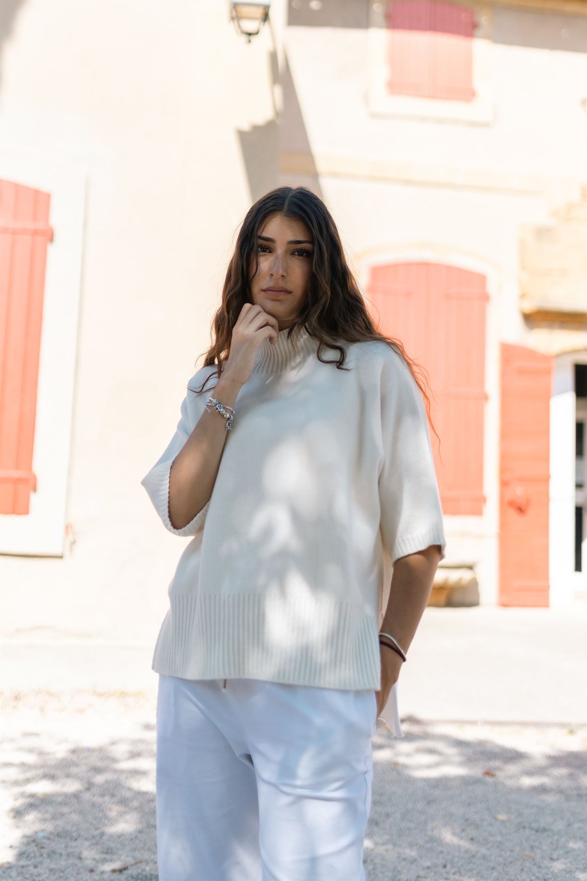 Short sleeved turtleneck sweater yf570625