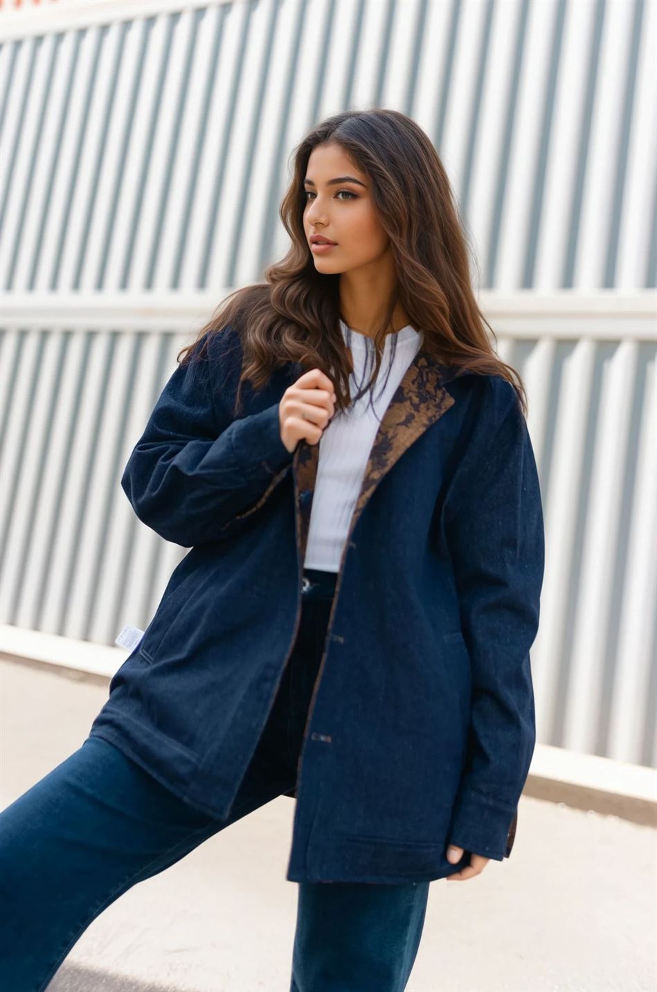 Reversible jacket with contrasting jacquard print collar MJ263668