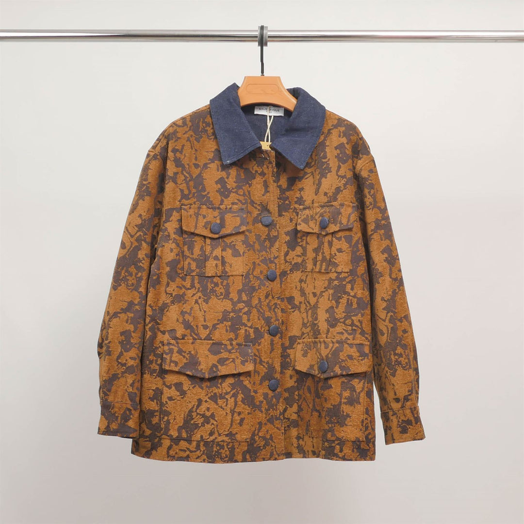 Reversible jacket with contrasting jacquard print collar MJ263668