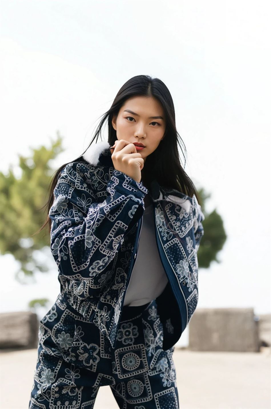 Veste bomber imprimé floral brodé col fausse fourrure MJ264445