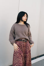 Load image into Gallery viewer, Soft sweater in kid mohair and alpaca PJ22220
