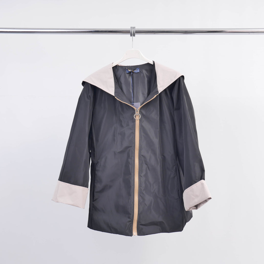 Veste imperméable bicolore à capuche – HM7630